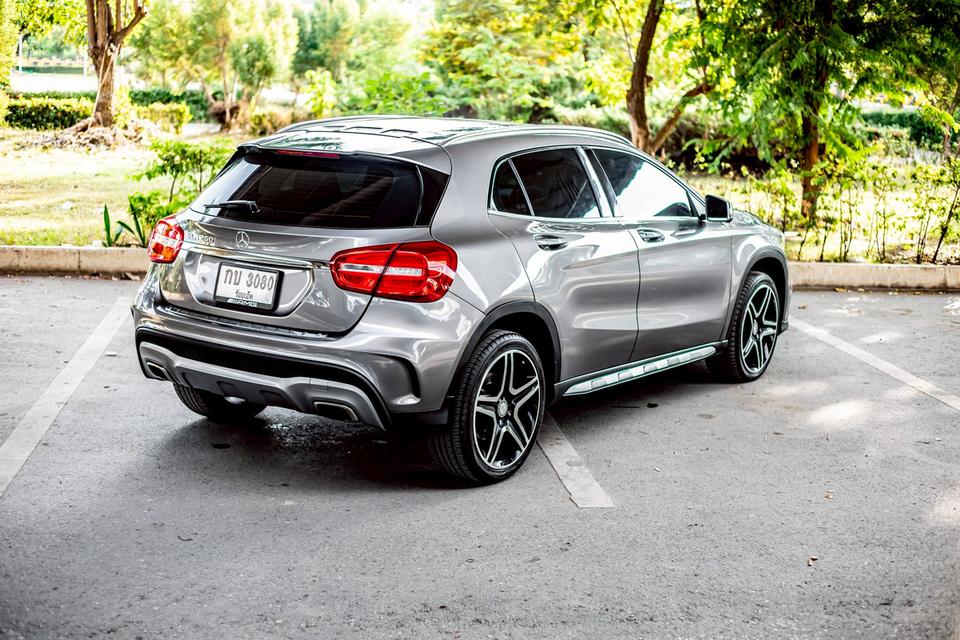 Mercedes Benz Gla250 ปี2017 7