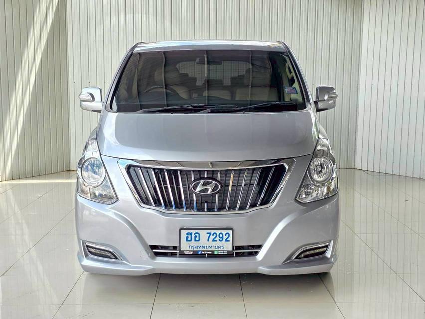 Hyundai H1 2.5Elite ปี19