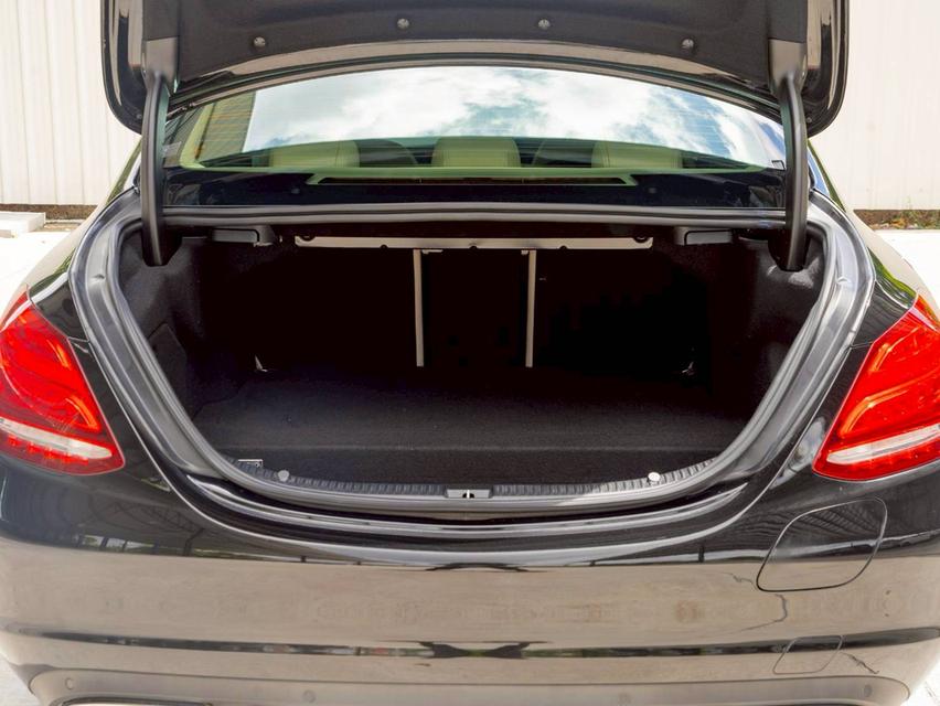 Mercedes-Benz c350e 2.0 Avantgarde Plugin Hybrid ปี จด 2018 15
