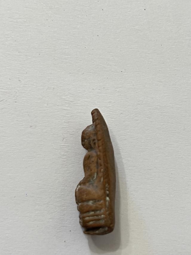 พระรอด วัดมหาวัน พิมพ์ใหญ่ 4