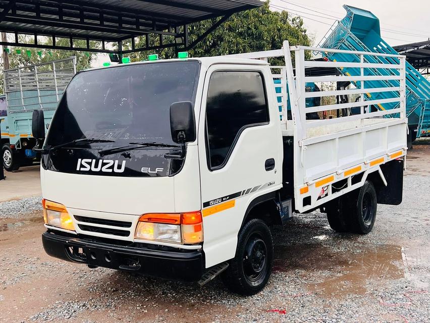 รถบรรทุก 6 ล้อเล็ก ISUZU NKR 88HP  3