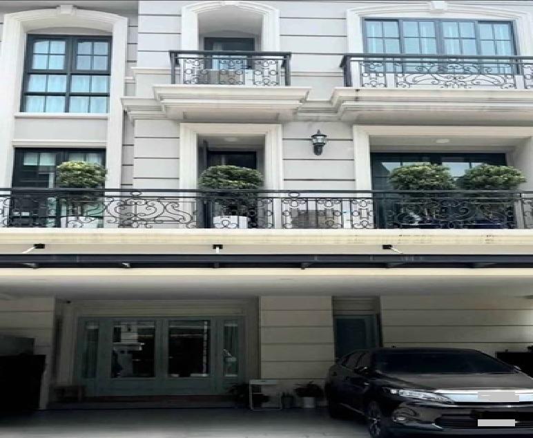 ให้เช่าทาวน์โฮม 4 ชั้น โครงการ เดอะ เลเจ้นท์ สาทร-นราธิวาส The Legend Sathorn-Naradhiwas 11