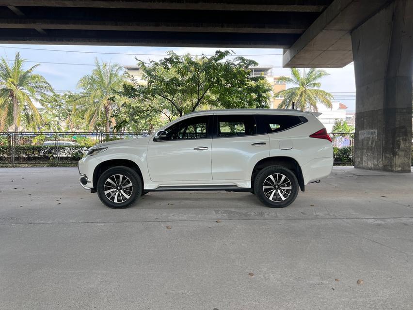 ขายรถ Mitsubishi pajero Sport 2.5GT ปี 2018 สีขาว เกียร์ออโต้ 7