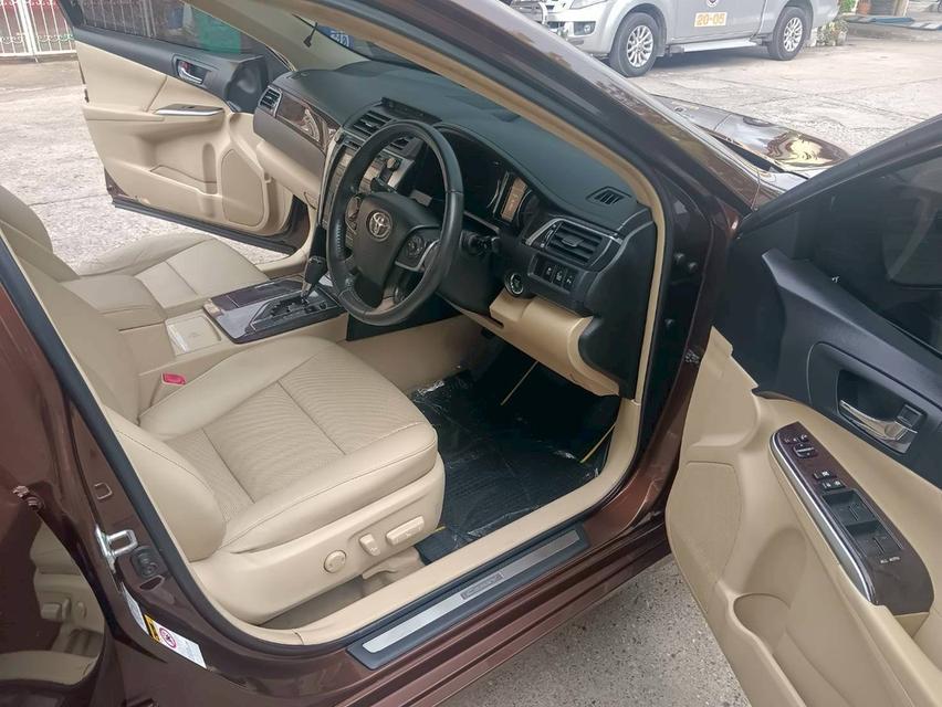 Toyota #Camry 2.0G D4S 2016 MNC เครื่อง D4S เกียร์ ออโต้ มือเดียวป้ายแดง เข้าศูนย์ทุกระยะ สีน้ำตาลรถจริงสวยกว่าในรูป✌(ไมล์166,432โล) 💸เสนอราคาเพีย รูปที่ 11