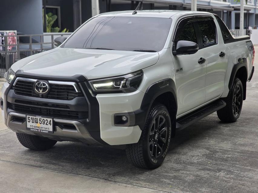 เจ้าของขายเอง Toyota Hilux Revo Rocco 2.4AT 2023 2
