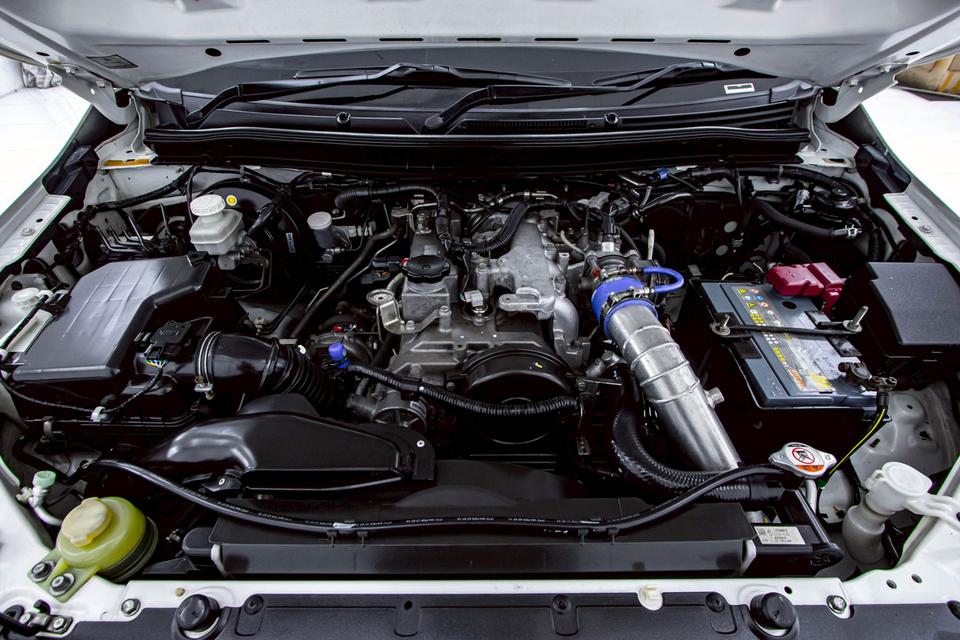 MITSUBISHI TRITON 2.4 GLS MEGACAB 2015