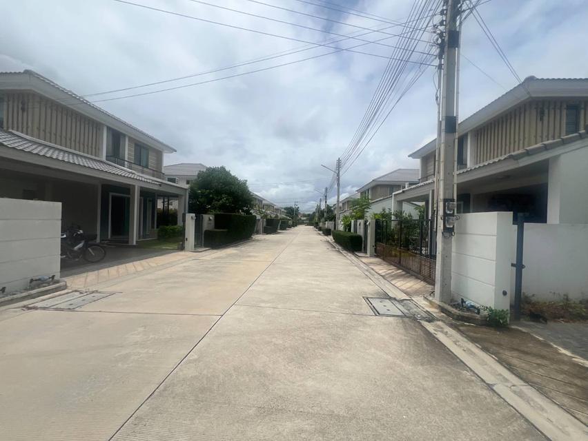 บ้านให้เช่า บ้านเดี่ยว 2 ชั้น หลังมุม 65 ตร.วา พร้อมอยู่  หมู่บ้านไลฟ์ อิน เดอะ การ์เด้น บ้านฉาง ระยอง 5