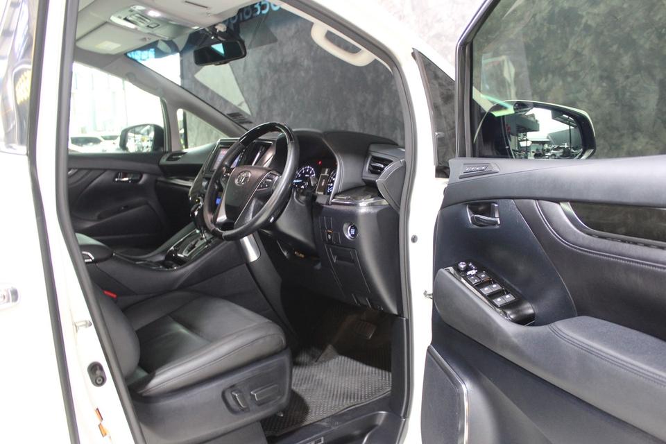 รหัสรถ JRS2055 TOYOTA VELLFIRE 2016 สี ขาว รถศูนย์ 8