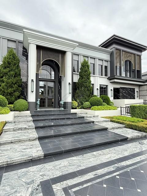 ให้เช่าบ้านเดี่ยวหลังมุม 4 ห้องนอน เศรษฐสิริ เสรีไทย Setthasiri Serithai ใกล้รถไฟฟ้าสายสีชมพู สถานีนพรัตน์ และ Fashion I 8