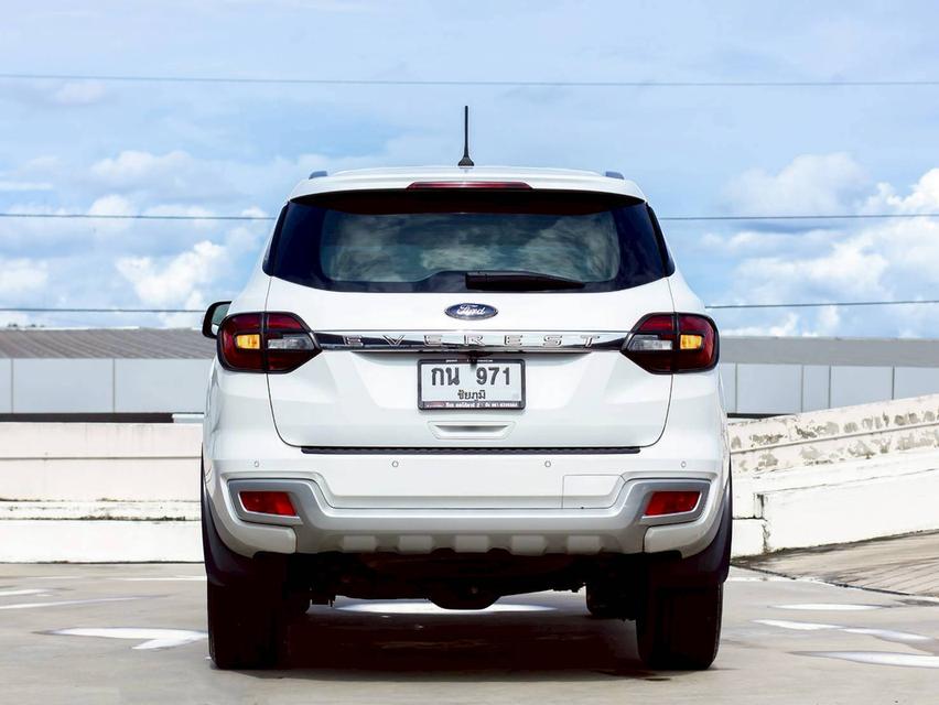 ขาย Ford Everest 2.2Titanium ปี17 6