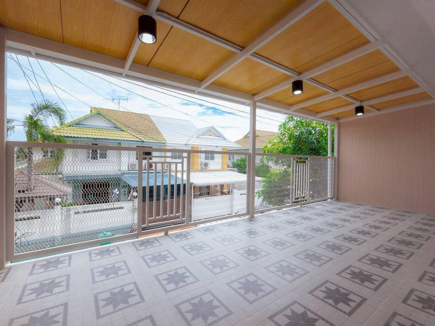หมู่บ้านพฤกษา 30 ถนนบ้านกล้วยไทรน้อย ทาวน์เฮาส์ 2 ชั้น ตกแต่งใหม่พร้อมอยู่ มีระเบียงด้านหน้า 19