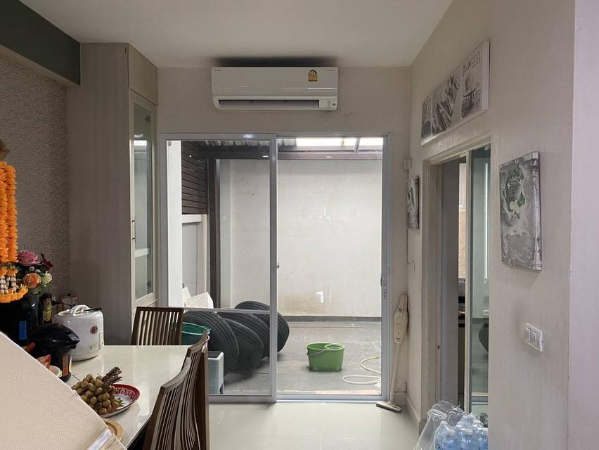 ขายบ้านพร้อมอยู่ ในหมู่บ้าน S-SENSE กลางเมือง สาทร-ตากสิน 2