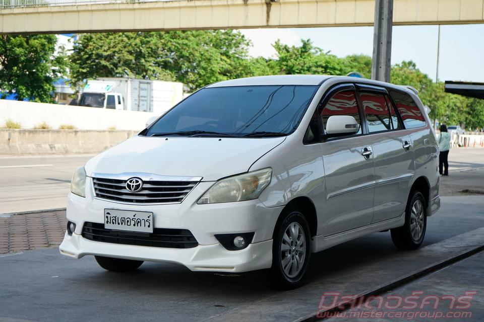 2011 TOYOTA INNOVA 2.0 V ( 8050 )