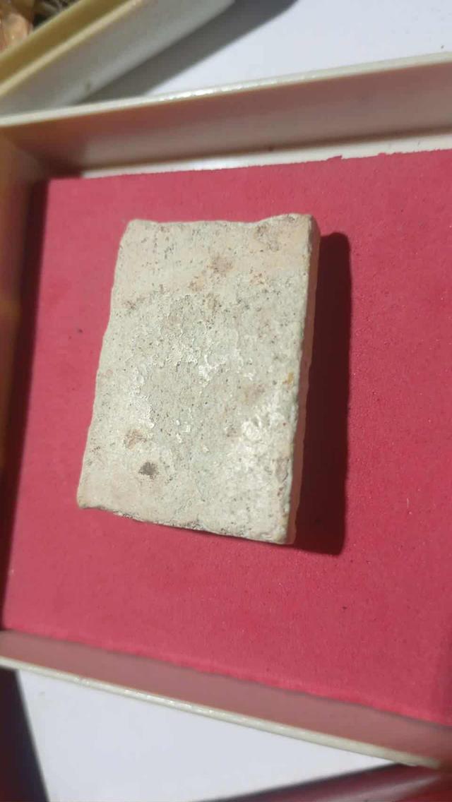 พระสมเด็จวัดเกศไชโย พิมพ์ 7 ชั้น นิยม 4