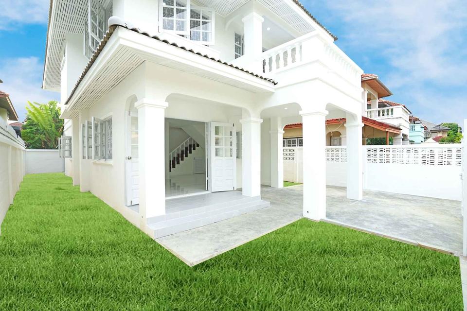 บ้านเดี่ยวหมู่บ้านวิเศษสุขนคร แสมดำ