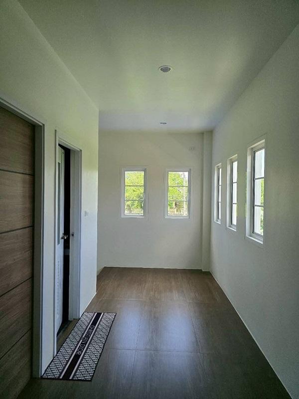 #ให้เช่าโกดังโฮมออฟฟิศพุทธมลฑลสาย2 ใกล้สมาคมชาวปักใต้  พื้นที่ใช้สอย 405. ตร.ม. บนเนื้อที่ 120 ตร.ว. ไฟฟ้า 3 เฟส รับน้ำหนักได้ 3 ตัน / ตรม. 15