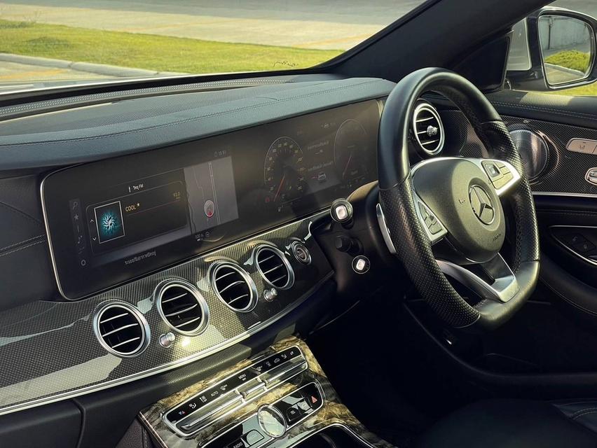 Mercedes Benz E350e AMG W213 2018 จด 2020 16