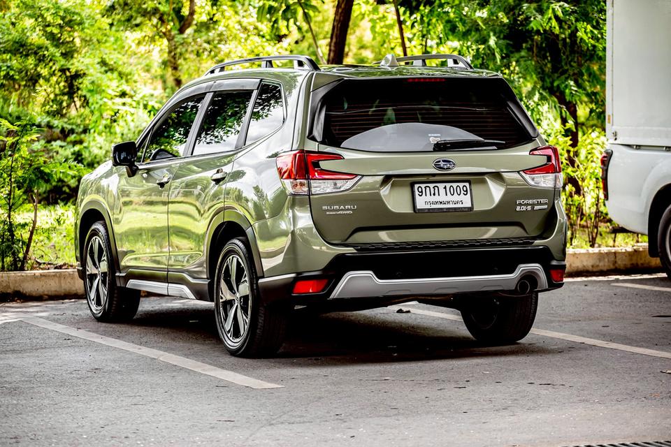 Subaru Forester 2.0S EYESIGHT ปี 2019 สีเขียว มือเดียวป้ายแดง  7