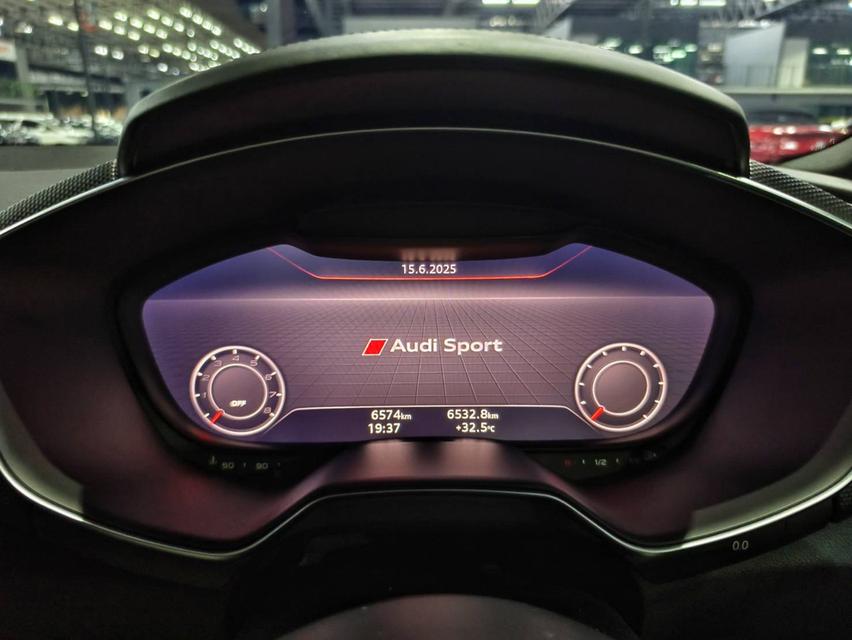 Audi TT RS Coupe’ quattro 2023 7