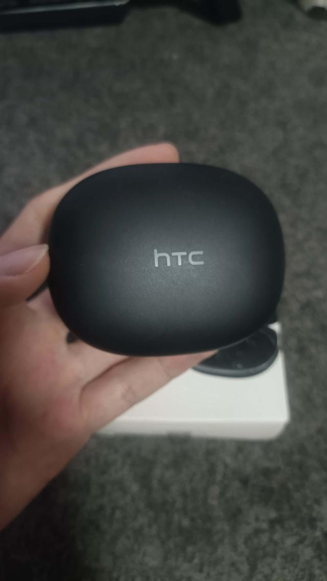 หูฟังบลูทูธHTC NE52 แปลภาษาได้