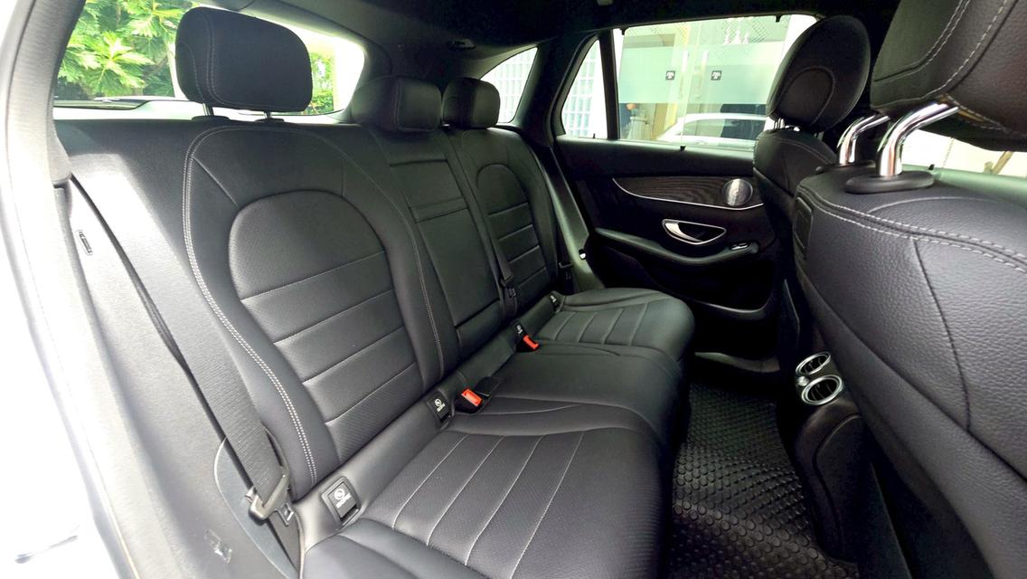 รหัสรถ WB36 Benz Glc 250d Amg รุ่นท็อปสุด ปี 2018