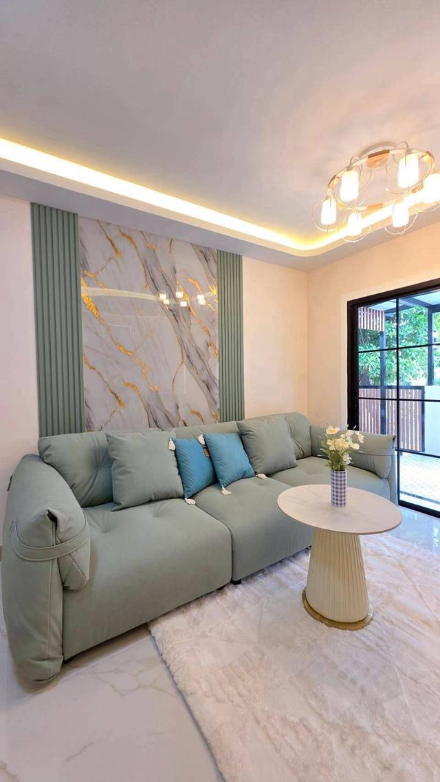 หมู่บ้านพฤกษาวิลล์33-ซอยวัดส้มเกลี้ยงทาวน์เฮาส์หลังมุม มีพื้นที่ด้านข้าง มีศาลาหน้าบ้านพักผ่อน ห้องนอนล่างมีห้องน้ำในตัว 6