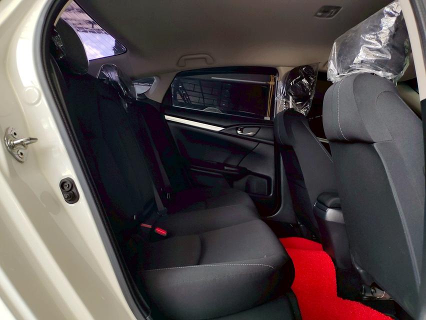 🚗HONDA CIVIC FC 1.8 E ปี 2016🚗 13