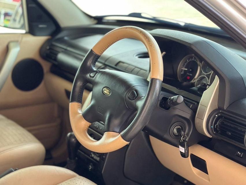 LANDROVER FREELANDER TD4 DIESEL ปี 2005🔥🔥 ราคาพิเศษ 279,000 บาท 🔥🔥Option :- เครื่องยนต์ดีเซล 2000 cc - ขับเคลื่อน 4 ล้อ Full Time รูปที่ 17