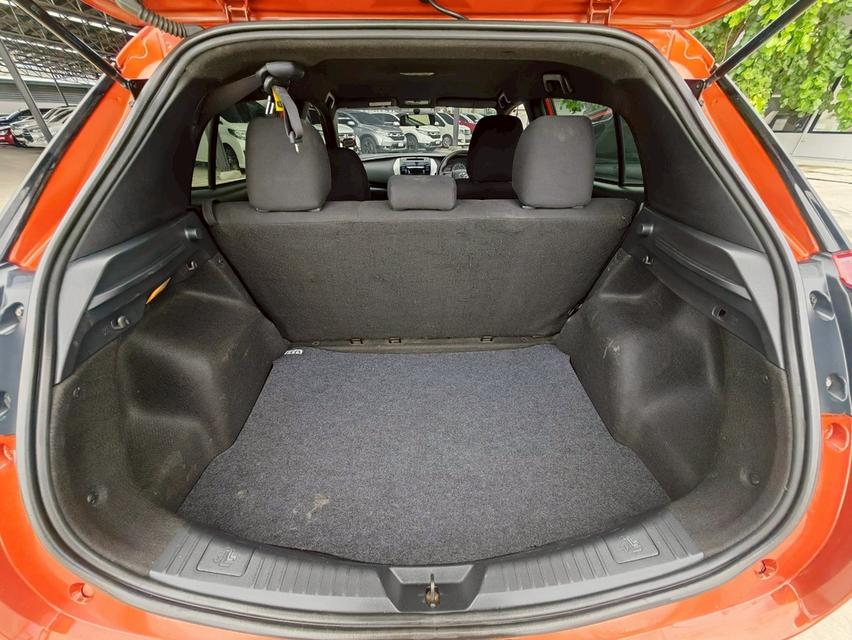 2018 TOYOTA YARIS 1.2 J  13