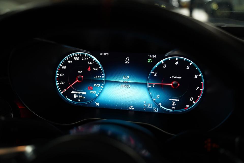 Mercedes-Benz C43 Coupe AMG 4MATIC ปี 2020 สีดำ รูปที่ 9