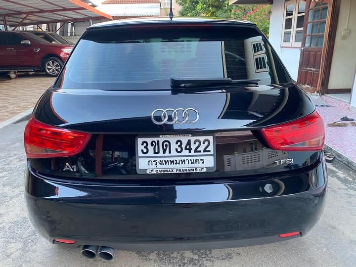 Audi A1สีดำ 7