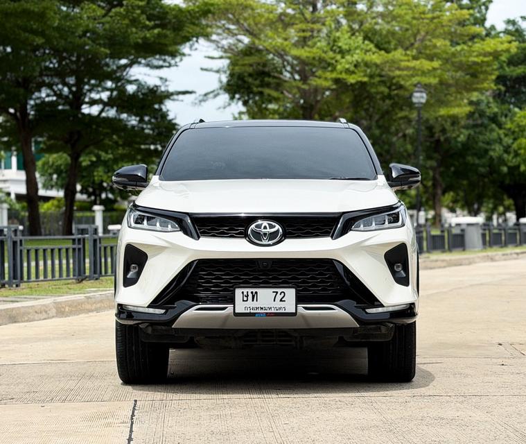 ð Toyota Fortuner Legender 2.4 4WD āļāļĩ 2023 āļŠāļĩāļāļēāļ§ āļĢāļļāđāļāļāđāļāļ āļŦāļĨāļąāļāļāļēāļāļģ āļāļāļāļāļąāđāļāđāļāđāļĄ āđāļāđāļāļēāļ 40,xxx āļāļĄ. āļāļĢāļ°āļ§āļąāļāļīāļāļĢāļ āđāļāđāļēāļāļāļāđāļāļĩāļĒāļ§ āļĢāļđāļāļĒāđāļāļĒāļāļĩāđ 2