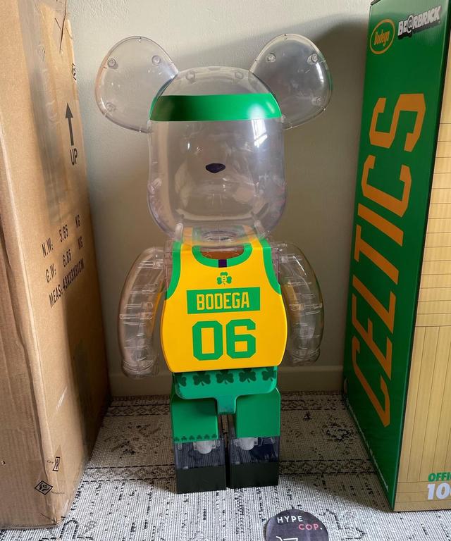 Bearbrick x NBA Boston 1000% 3