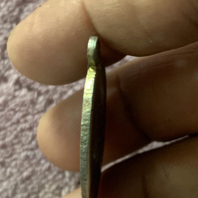 หลวงปู่คำพันธุ์ เนื้อเงินเก่า รูปย่อยที่ 3