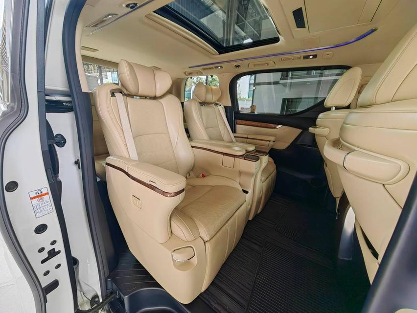 Toyota Alphard 3.5 V6 Executive Lounge 2016 3