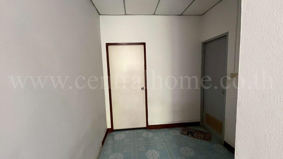 ทาวน์เฮ้าส์ ซอยโกสุมรวมใจ 38 ดอนเมือง หลังมุม ราคาถูก ใกล้สนามบิน 15