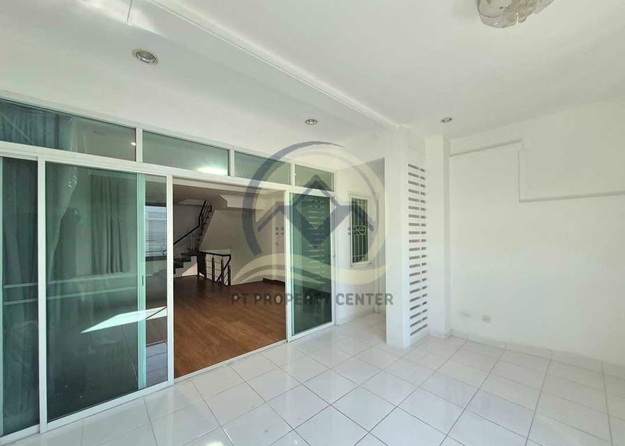 โครงการ JSP เรสซิเดนซ์ สาทร-กัลปพฤกษ์ ซอยกำนันแม้น 13 ทาวน์โฮม 3 ชั้น ปรับปรุงพร้อมอยู่ ราคาต่ำกว่าประเมิน 10