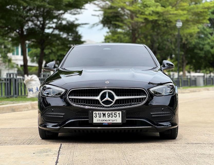 Mercedes-Benz C220d ดีเซล Avantgarde (W206) โฉมปัจจุบัน ปี 2022 ใช้งาน 3 หมื่นโล ประวัติครบ เจ้าของเดียว