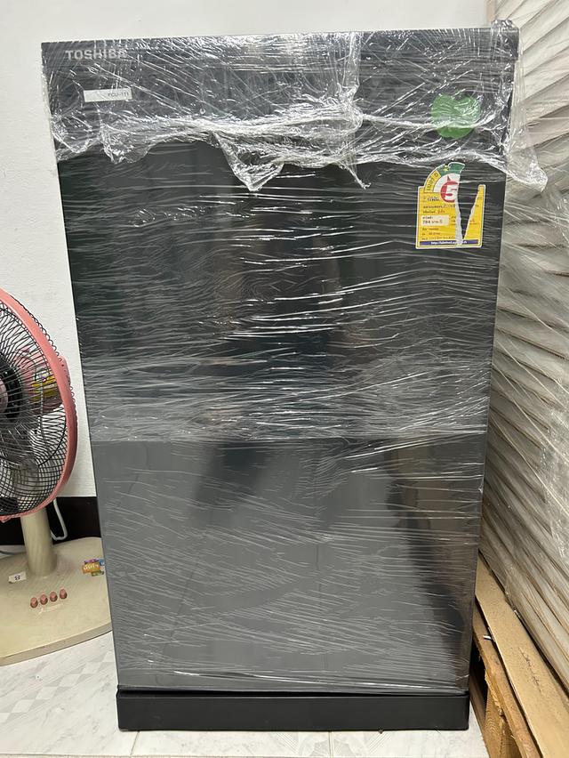 ตู้เย็น Toshiba รุ่น GR-C149 ขนาด 145.9ลิตร (5.2 คิวบิก) 4