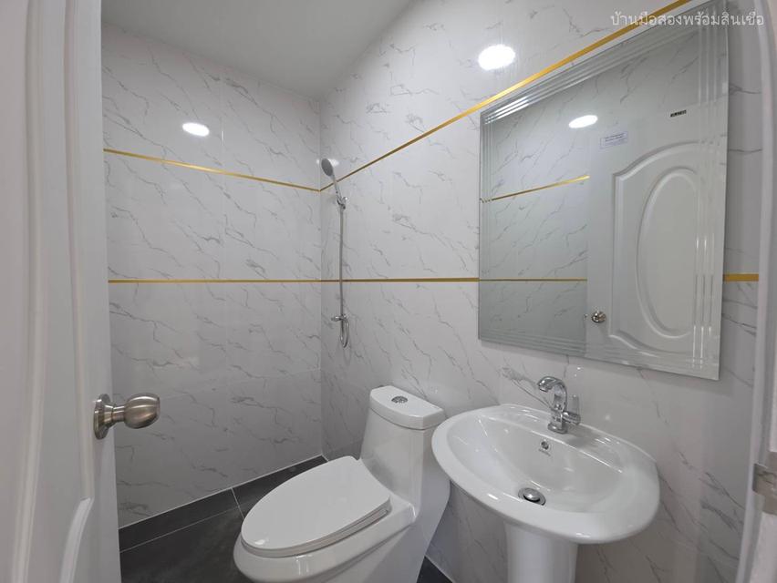 หมู่บ้านเคซี 8 ถนนไทยรามัญ 9