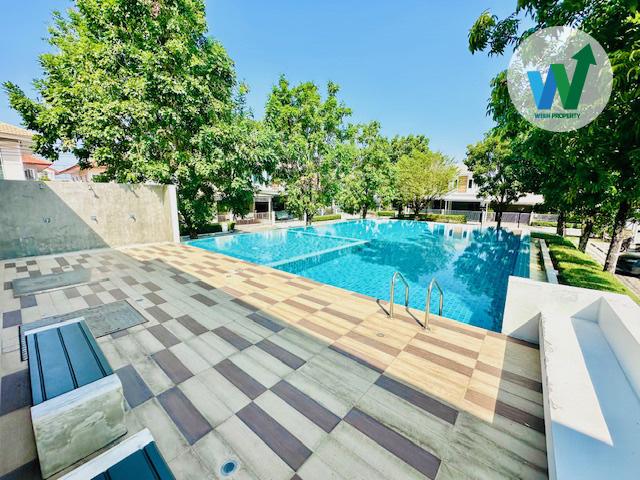 ขายบ้านใกล้สนามบิน กรูฟวิลล์ บางนา 3 ห้องนอน จอดรถได้ 3 คัน แปลงพิเศษ 9