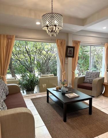 ให้เช่าบ้านเดี่ยว 2 ชั้น 120 ตร.ว. หมู่บ้านสัมมากร รามคำแหง 112 ใกล้รถไฟฟ้าสายสีส้ม 4