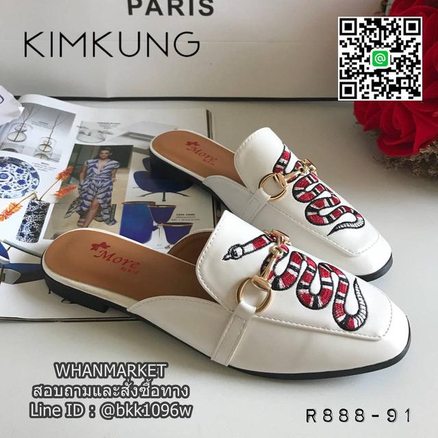 รองเท้าแตะ GUCCI snake slipper หนังพียูเงาสวย ปักงูด้านหน้า