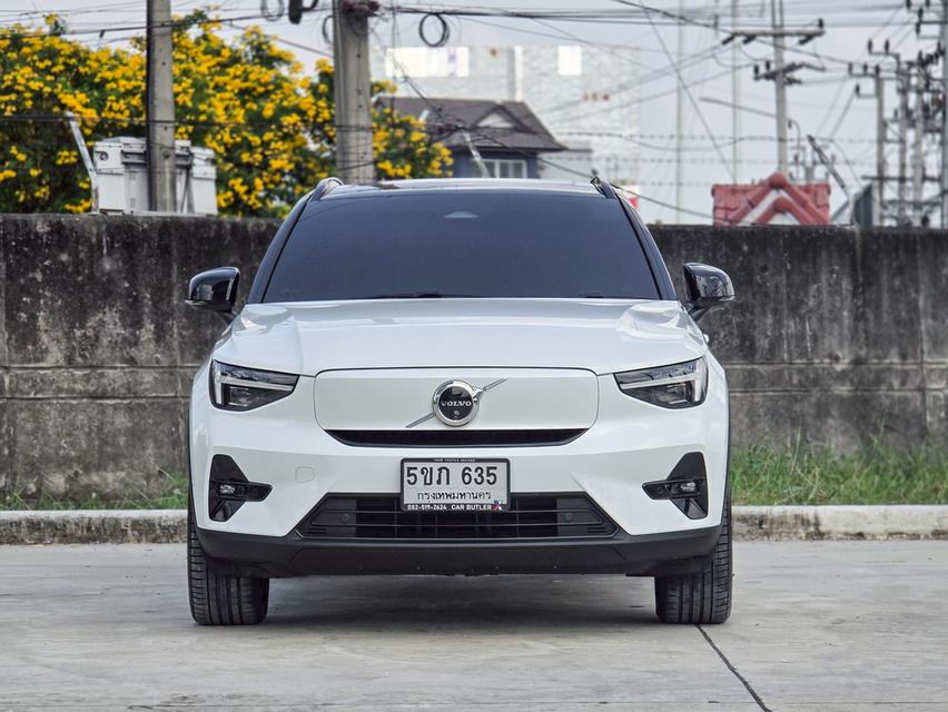 รหัสรถ CBLX635 📌 Volvo XC40 Recharge Pure Electric Single Motor ปี 2023 (จดปี 2024)
