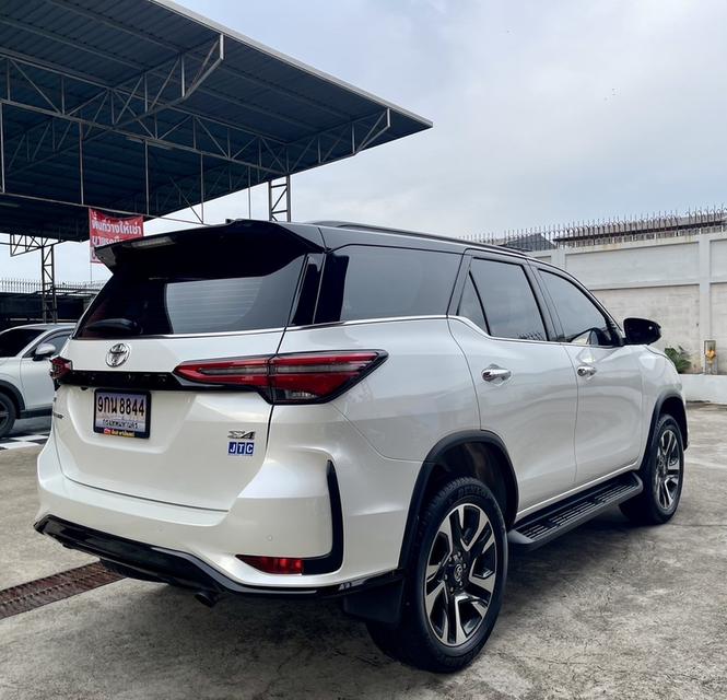 รหัสรถ AP8844 Toyota Fortuner Legender 2.8 4x4ปี 2021 7