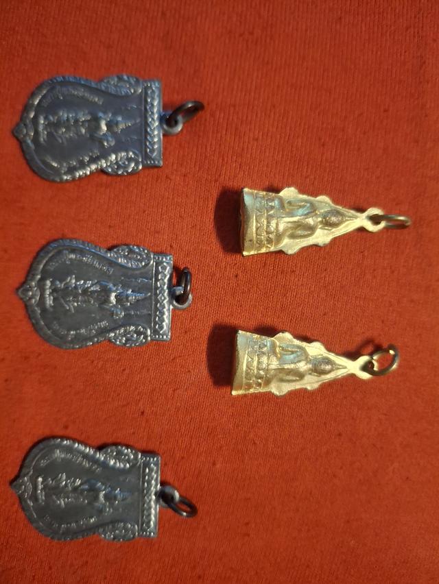 พระเครื่องและวัตถุมงคล รูปที่ 2