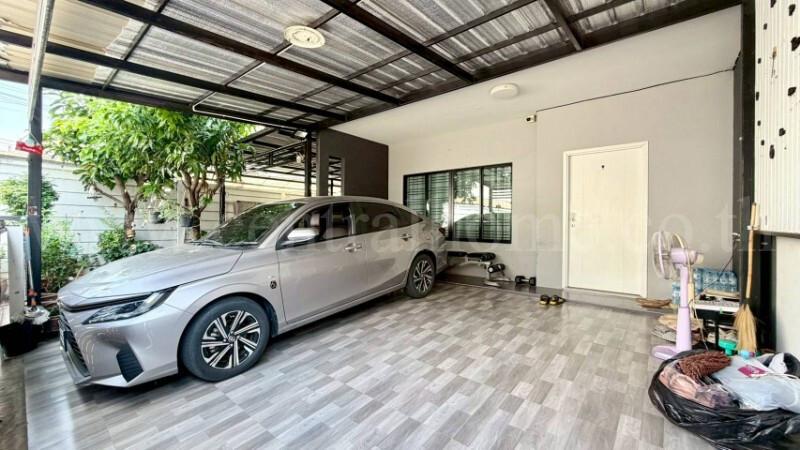 ทาวน์โฮม เดอะ คอนเนค ดอนเมือง - เทิดราชัน หลังริม ใกล้สนามบินดอนเมือง 2