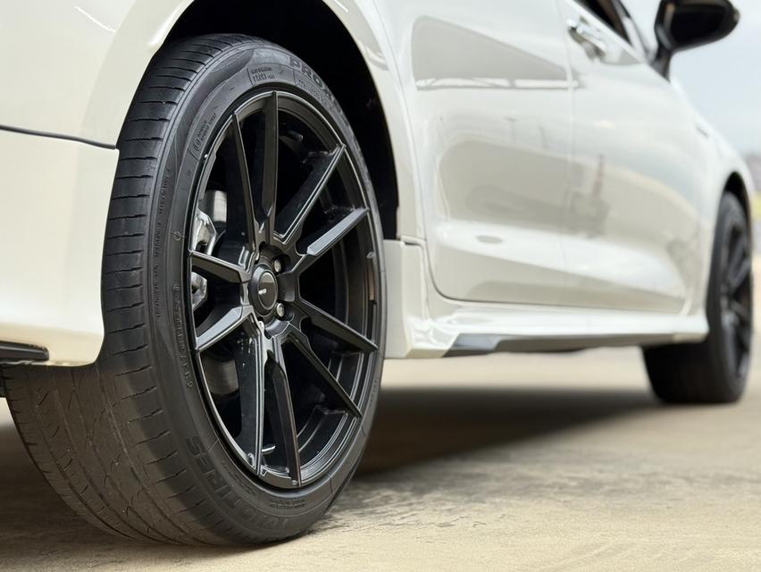 TOYOTA COROLLA ALTIS 1.8 HYBRID Mid ปี 19 จด 20 17