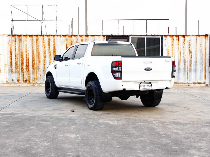 FORD RANGER 2.2 XLT HI-RIDER DOUBLE CAB ปี 2019 เกียร์ AUTO เครื่องยนต์ดีเซล สีขาว รถบ้านพร้อมใช้งาน ไมล์เพียง 187,272 km. 7