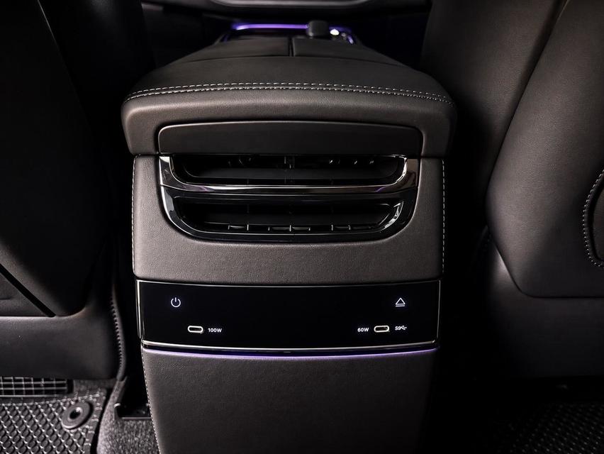 ZEEKR 009 FLAGSHIP 6-Seaters Dual Motors AWD 2025 รูปที่ 14